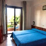 Hotel Villaggio Roller Club 3*