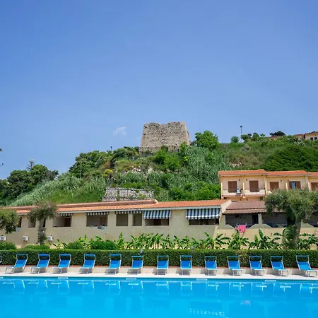 Hotel Villaggio Roller Club 3*